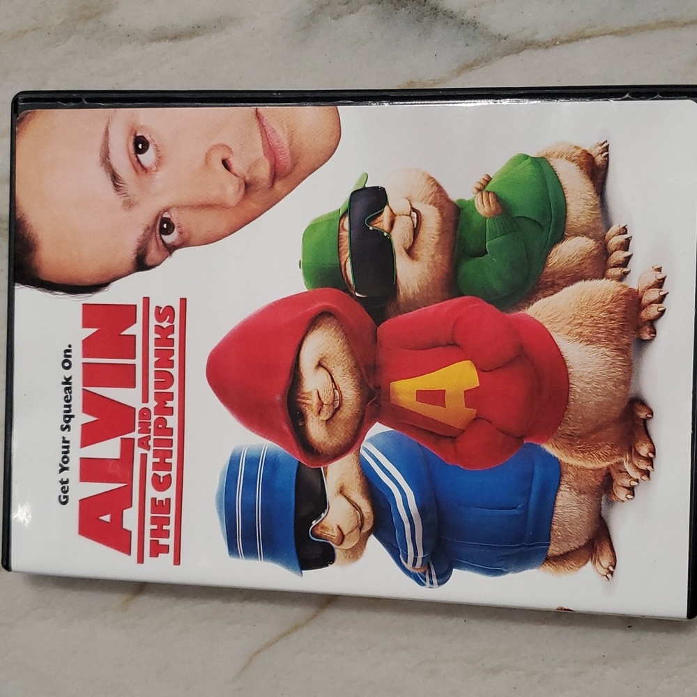 Bundle for discount Alvin and the Chipmunks movies DVD